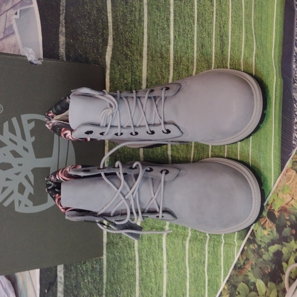 Timberland heritage 6in waterproof boot gray and floral size 11 - Picture 4 of 10